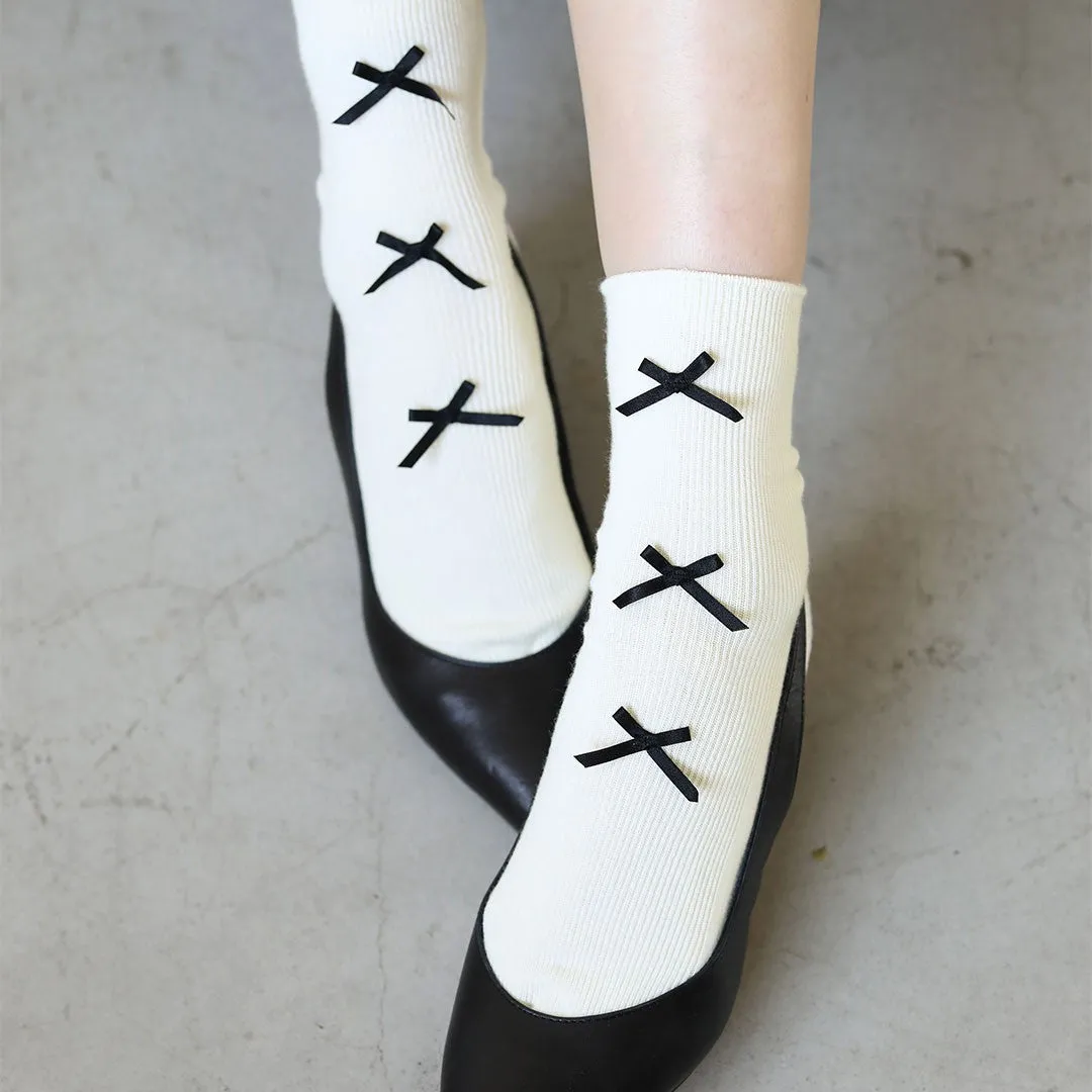 021132431 Wool Mixed Front Cross Ribbon LC Socks