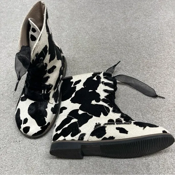 A Bear Company Girls Cow‎ Print Calf Hair Bootie SZ 13 New With Tags