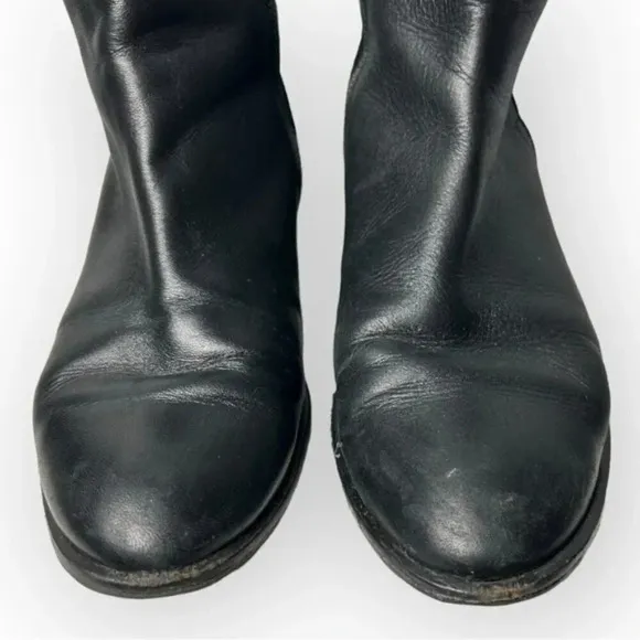 Barbara Barbieri Black Suede and Leather Side Zip Ankle Bootie 39