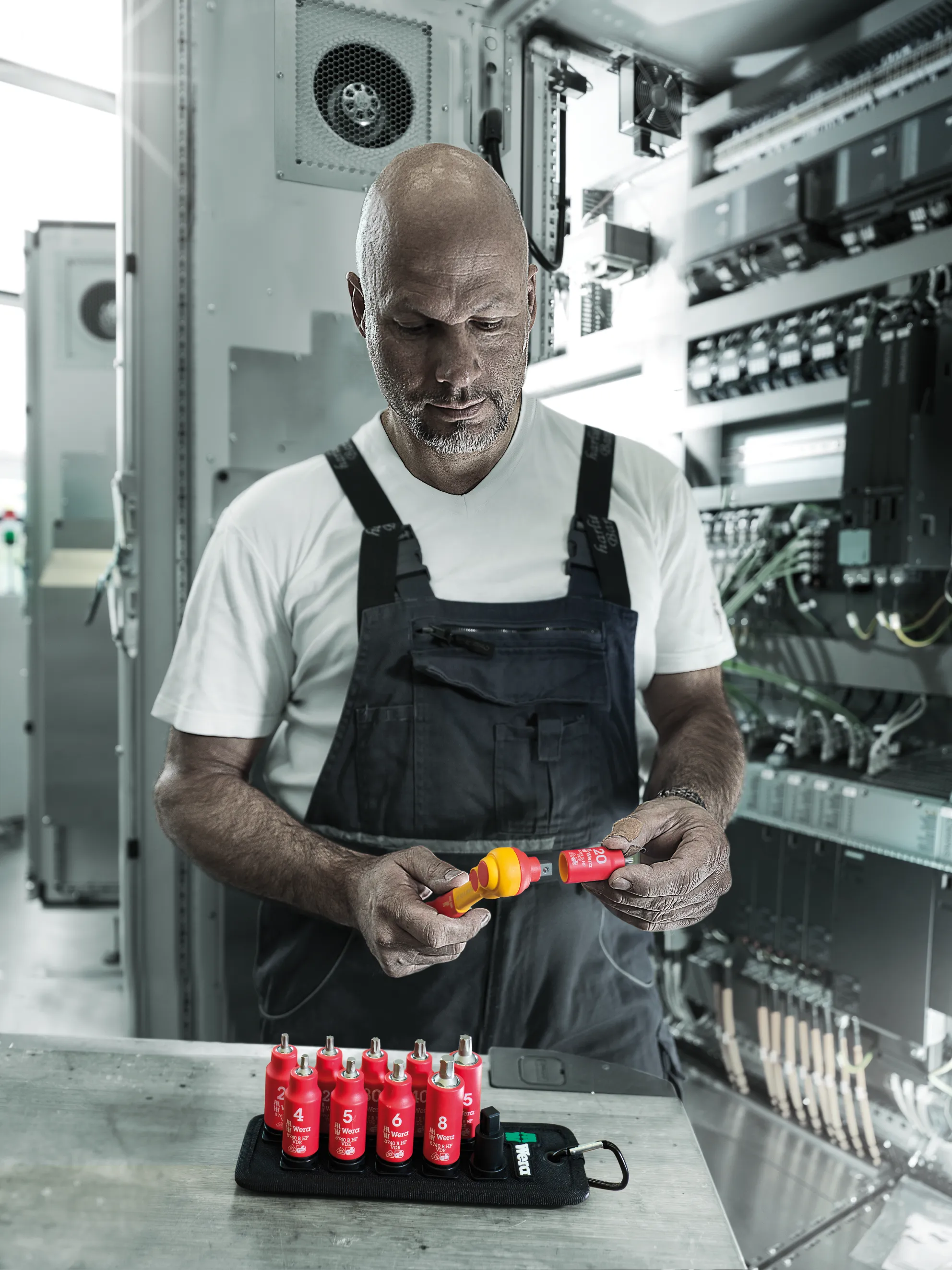 Belt B VDE 1 Zyklop bit socket set TORXÂ® / hexagonal socket with holding function, 3/8" drive