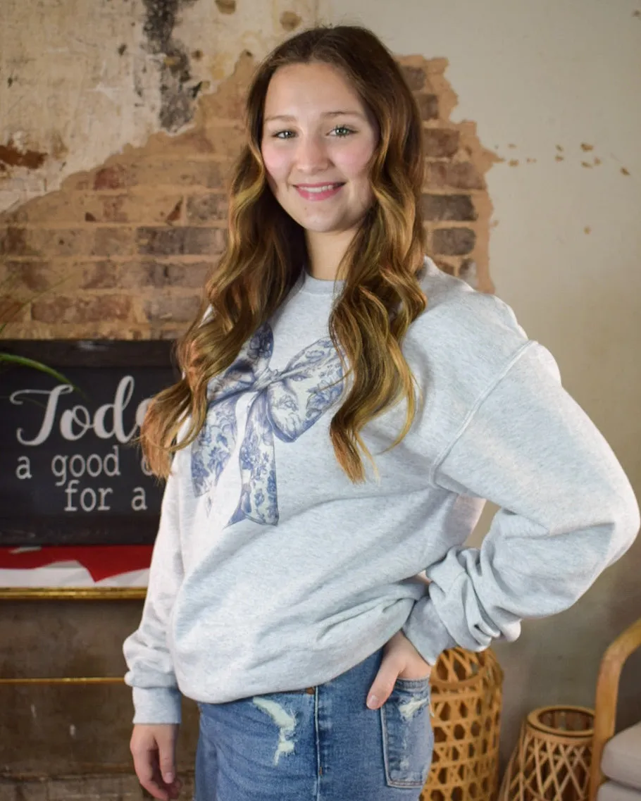BIG ON BOWS SWEATSHIRT - BLUE WILLOW