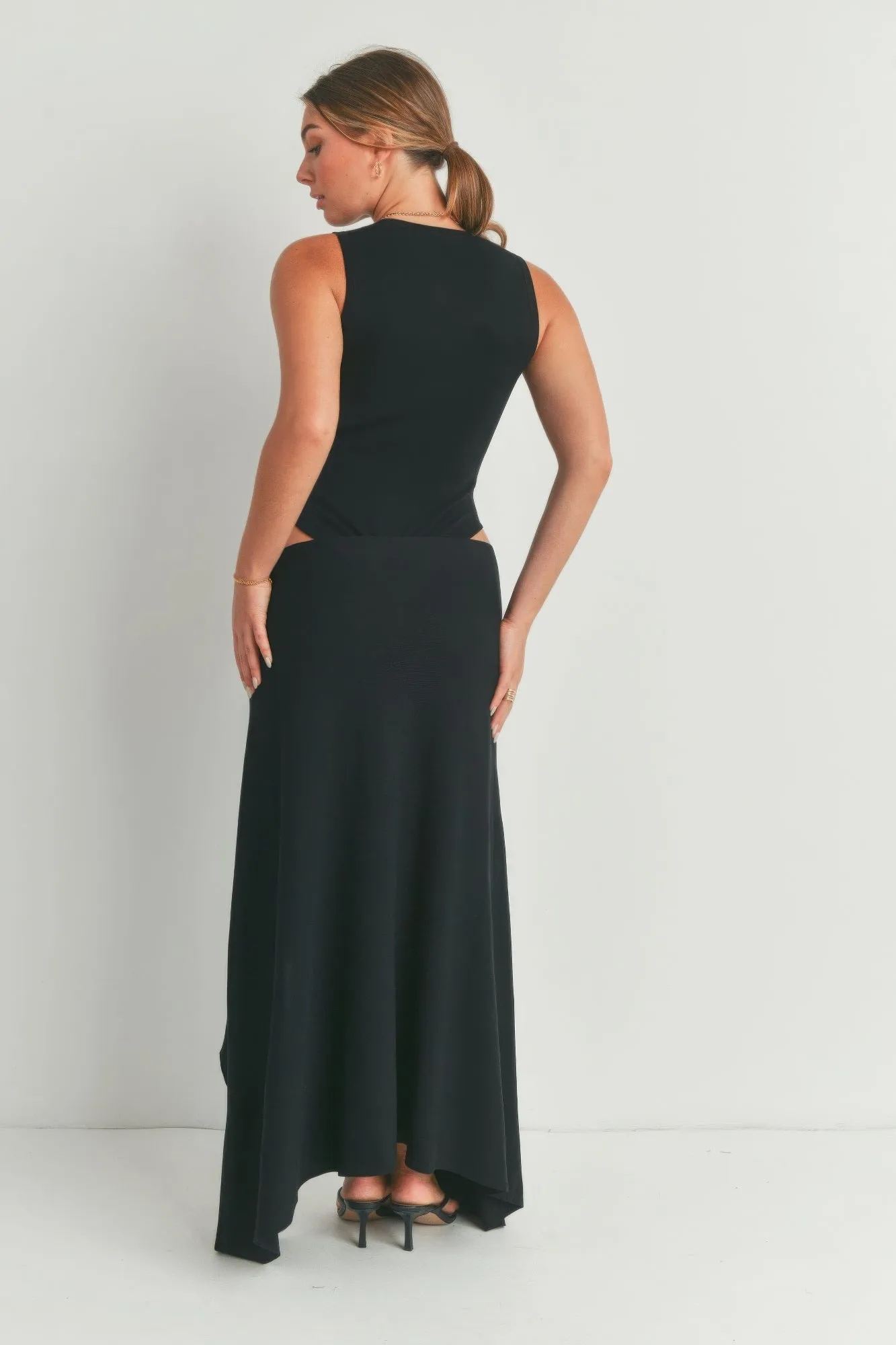 Black Sleeveless Maxi Dress With Slit