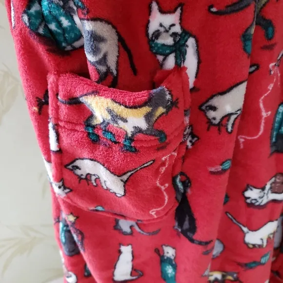 COPY - VERA BRADLEY HOLIDAY CATS MEOW ROBE:NWT CATS MEOW Ltd.Ed.  L/XL or 2X/3X
