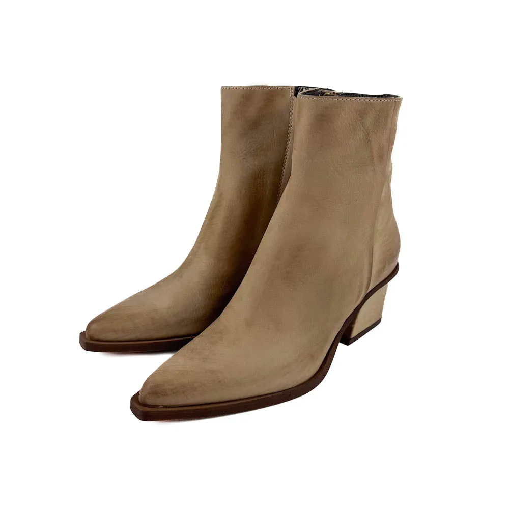 Cordani - Braydie (Taupe Nubuck)