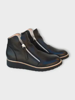 Django & Juliette OHMY Size 36 only