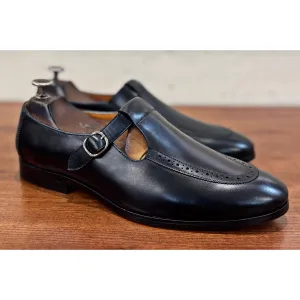 Eden Black Sandals