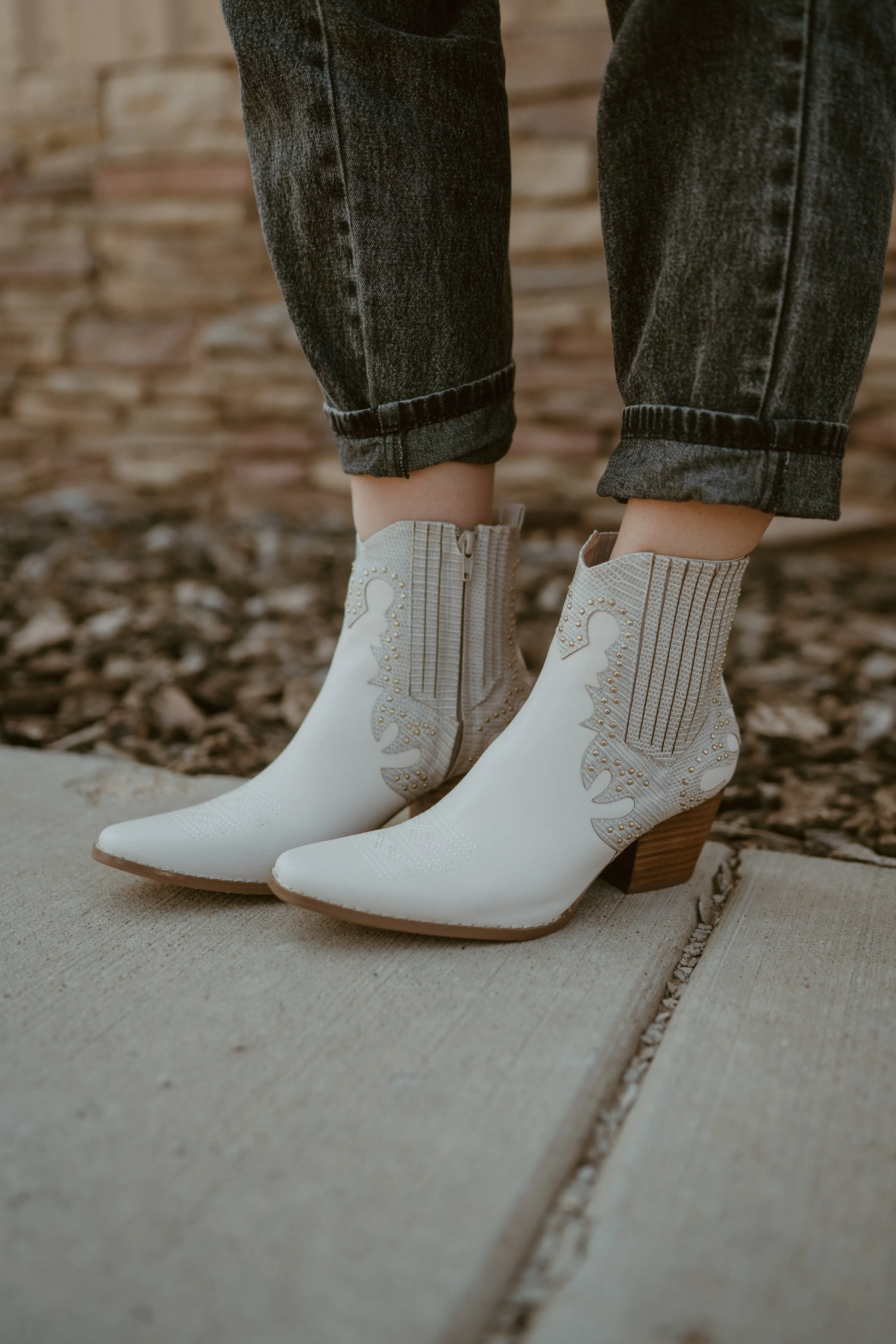 Eliza Boots