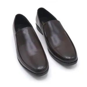 Eminent Comfortable Slip-On Leather Moccasins - Coffee
