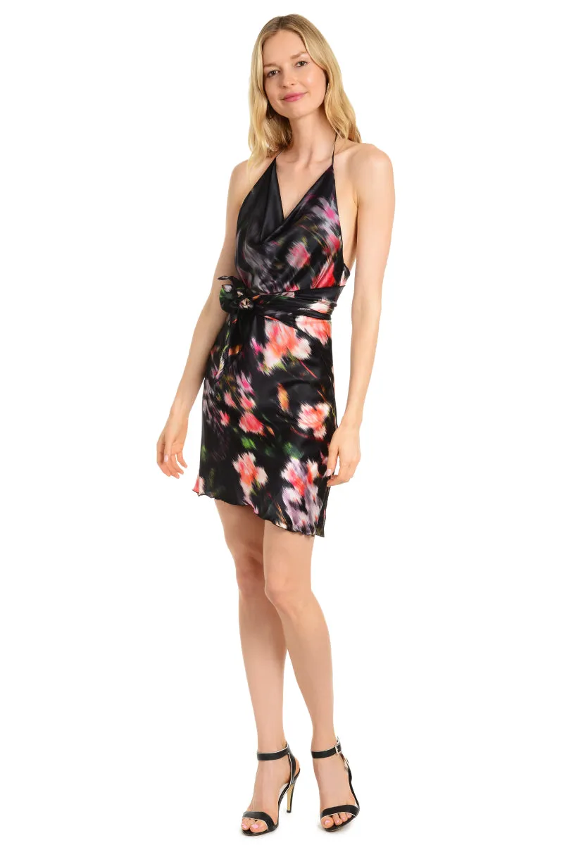 Falling Flower Short Wrap