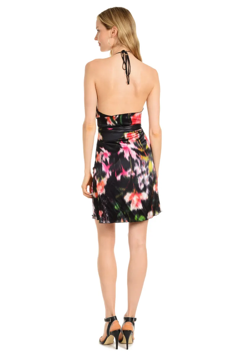 Falling Flower Short Wrap