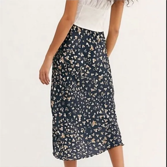 Free People Kendall Satin Slip Midi Skirt Hearts Slip On Valentine Sz XS