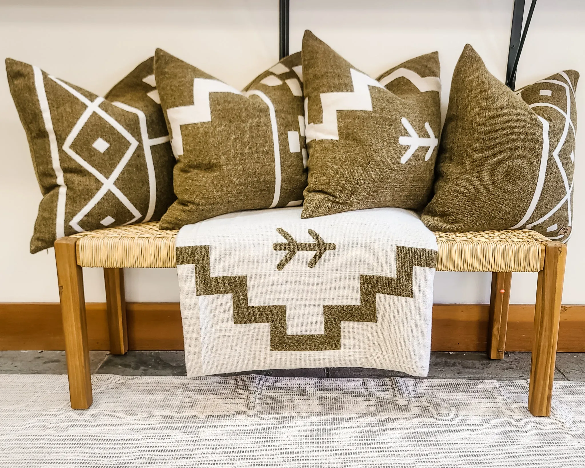 Isabela Diamond Pillow Cover