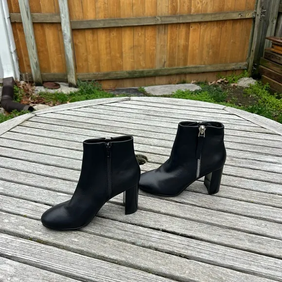 Jeffrey Campbell Prianka Ankle Bootie Size 5.5