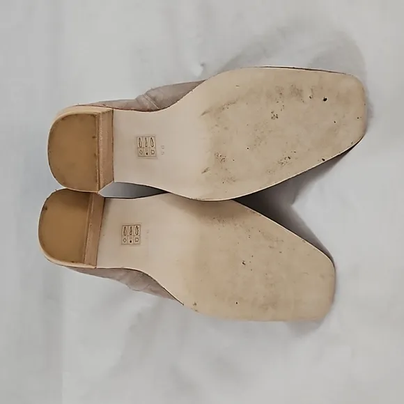 Jeffrey Campbell Rosee Bootie Suede Size 9.5 Gray Taupe