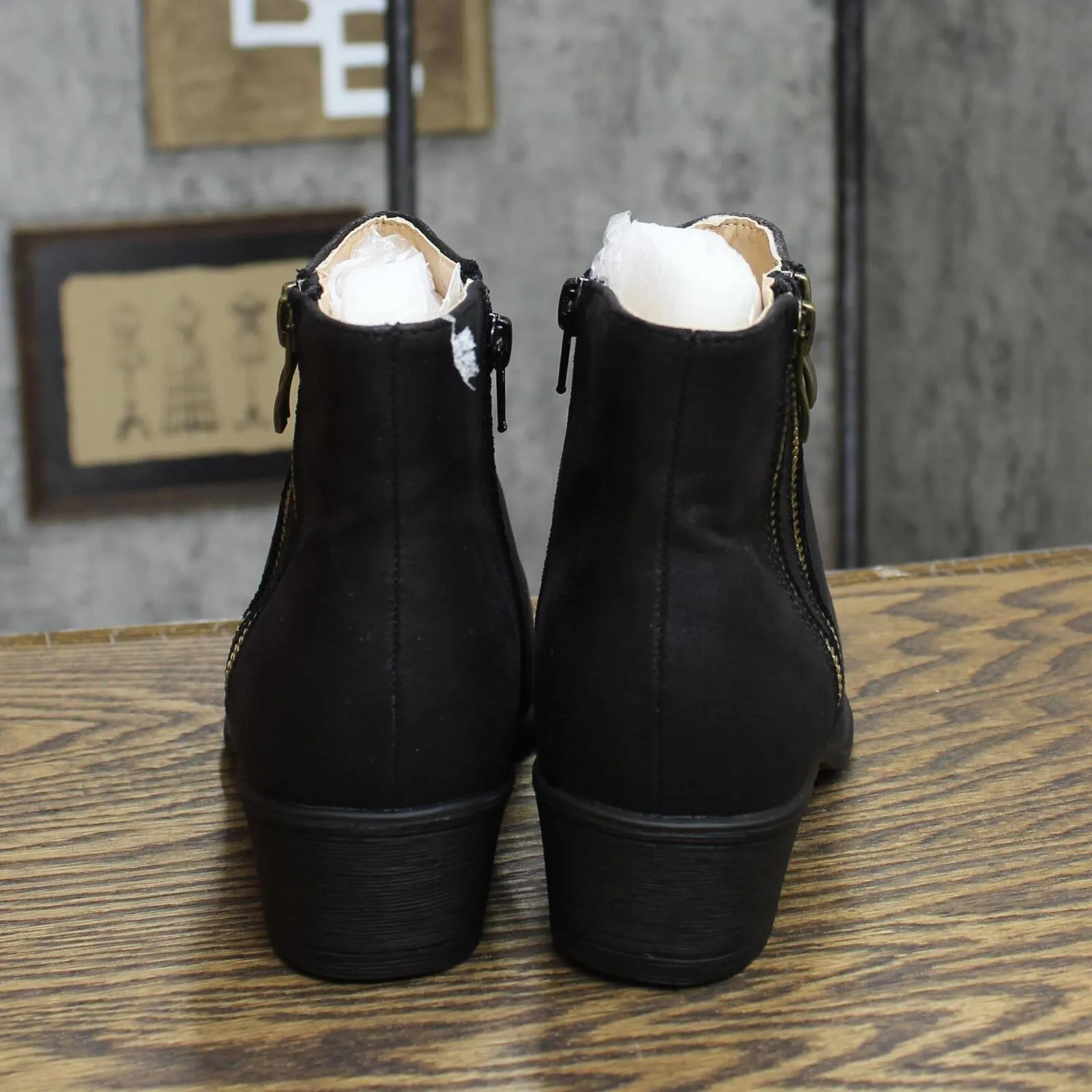 Journee Collection Womens Double Zipper Jayda Bootie JAYDA-BOOTIE Black 7.5M