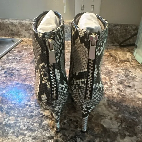 Katherine Kelly Rosie Bootie 6.5