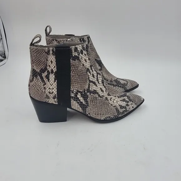 Linea Paolo Snake Print Leather Sevilla Li Bootie Size 6.5