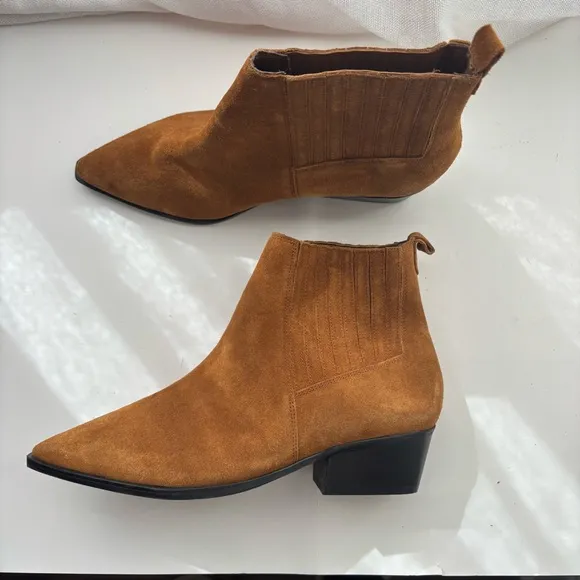 Marc Fisher  Ulora Bootie, Brown Suede,  Sz 9M