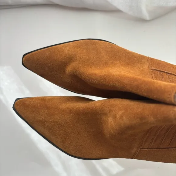 Marc Fisher  Ulora Bootie, Brown Suede,  Sz 9M