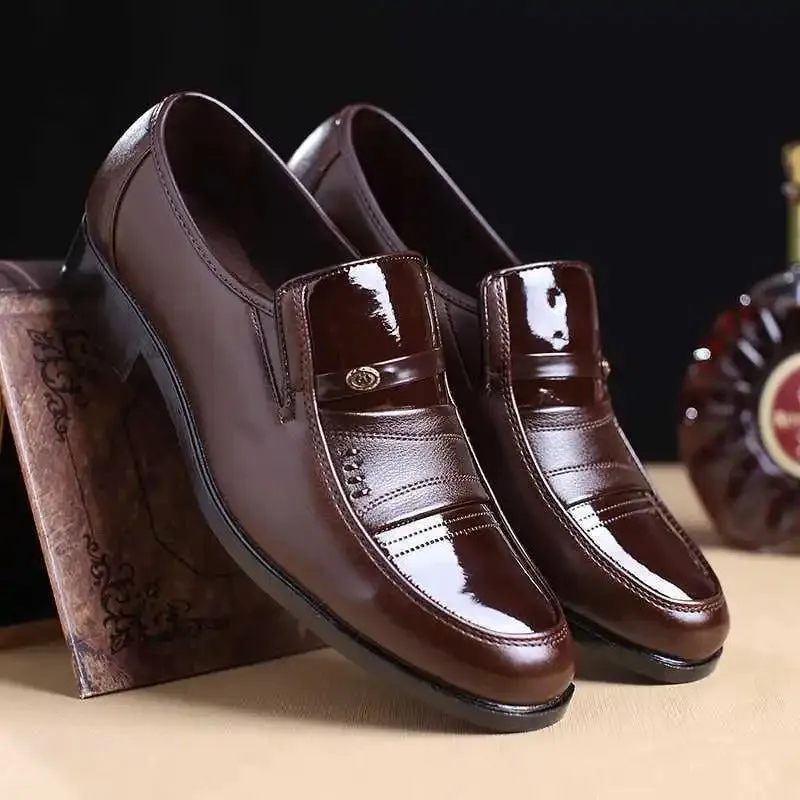 Men’s Comfortable Shiny Vegan Leather Loafers | Eco-Friendly Materials for All Seasons