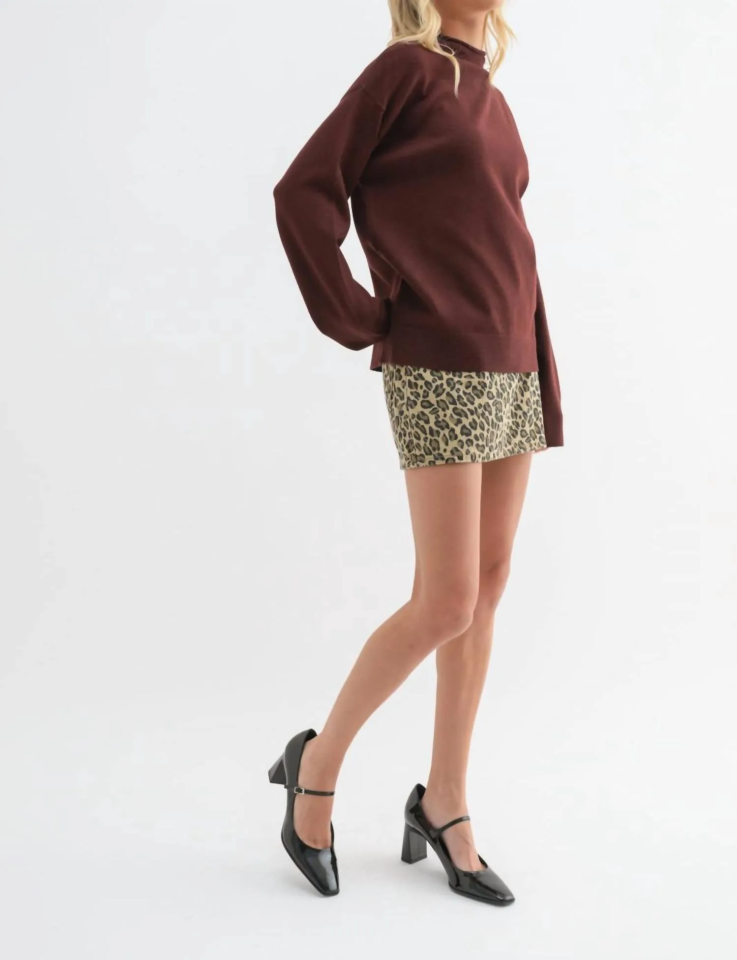 Mock Neck Sweater In Bordeaux