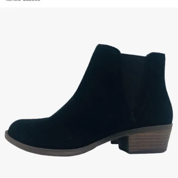 NEW Kenzie Gazelle Chukka black suede Low heel ankle bootie women size 6.5
