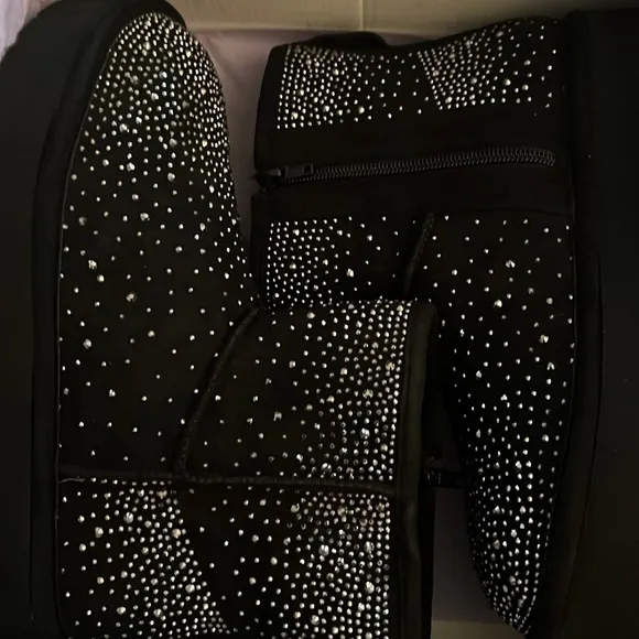 NEW!!!! Madden Girl Platform Rhinestone Bootie Black Kids Size 5 Women’s size 7