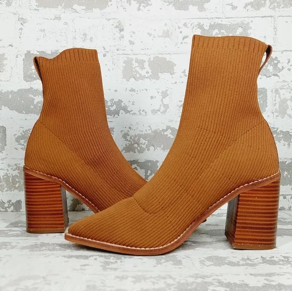 NEW STEVEN by Steve Madden Nixie Tan Brown Fall Block Heel Ankle Bootie A484
