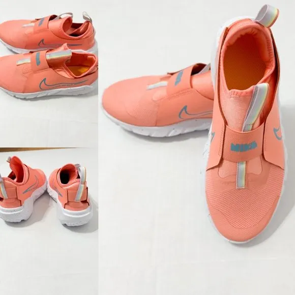 Nike NWB Sz 7Y Crimson Bliss/Worn Blue Flex Runner 2 SDWLK {GS}