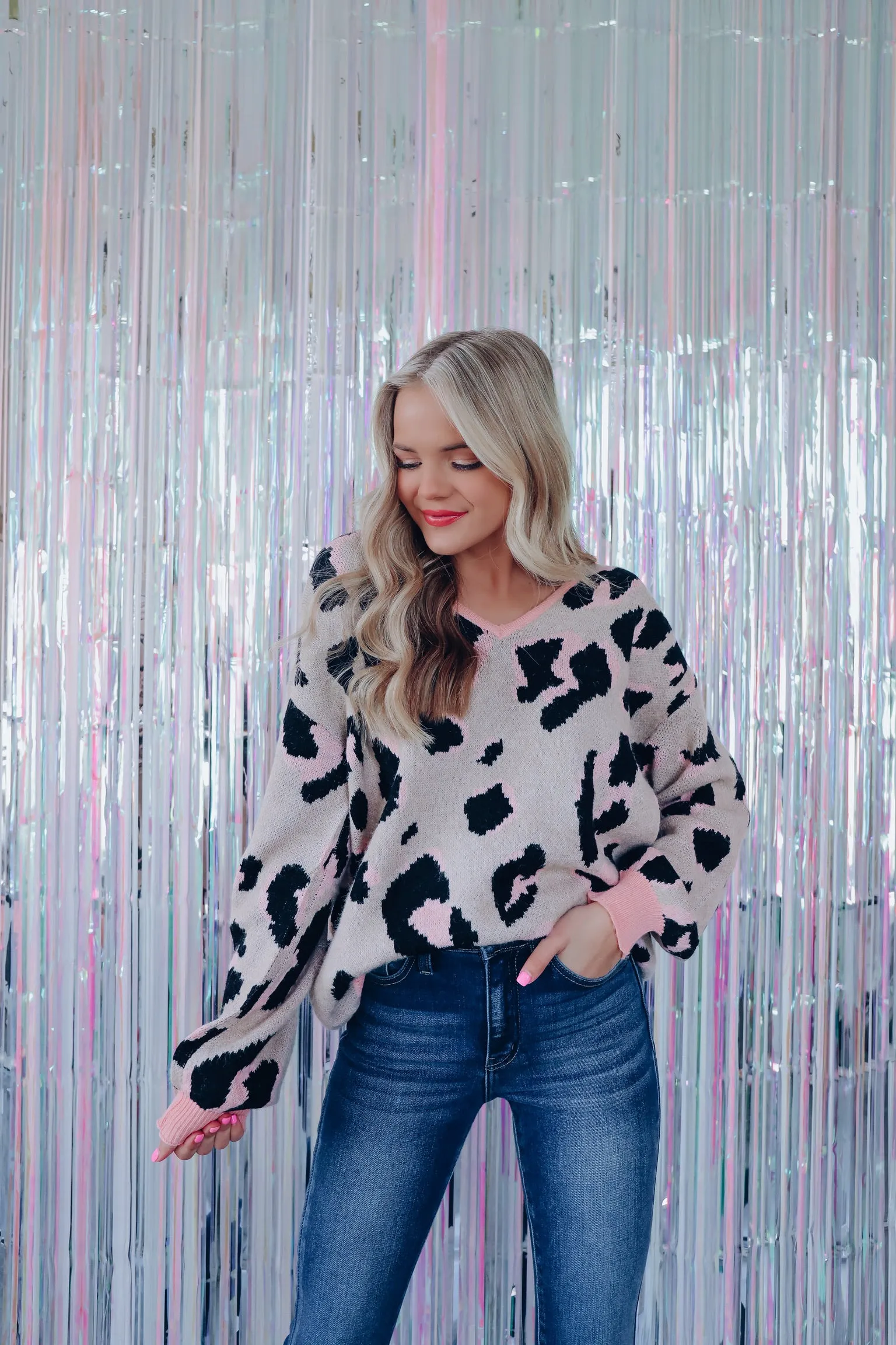 Nukini Leopard Print V-Neck Sweater - Sand/Pink