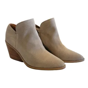NWOT | Lucky Brand | Stayci Suede Ankle Bootie | Size 8