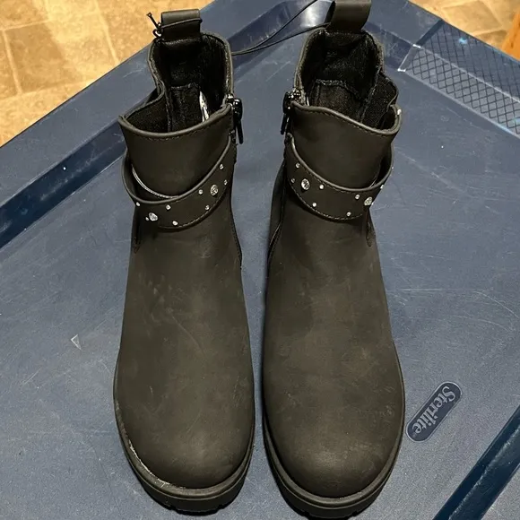 NWT! Girls Mudd Rhinestone Ankle Bootie Little/Big Kid