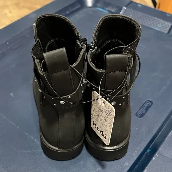 NWT! Girls Mudd Rhinestone Ankle Bootie Little/Big Kid