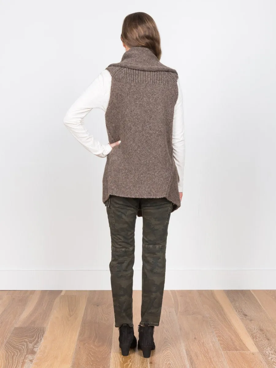 oak vest