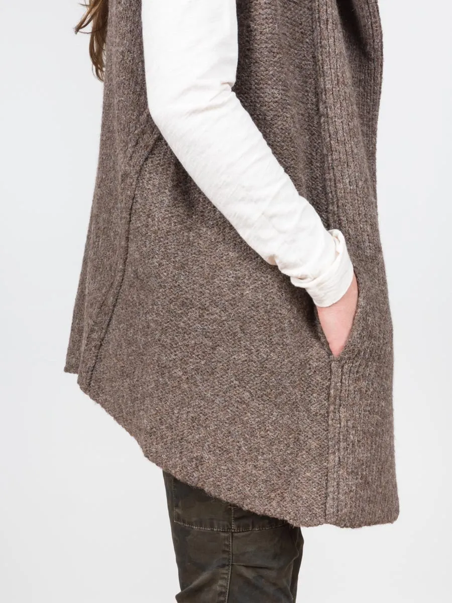 oak vest