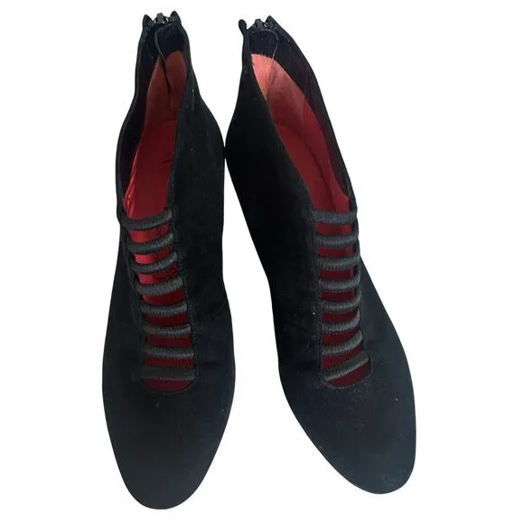 Pas de Rouge Bootie Black Suede Heels Made In Italy Sz 37 Whimsygoth Mob Wife LN