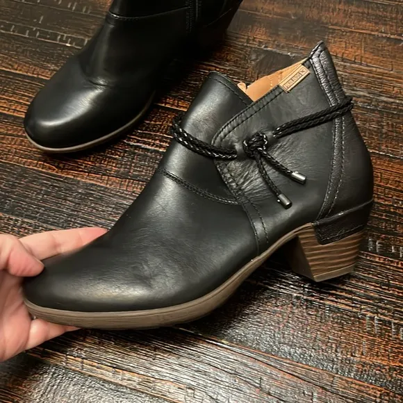 PIKOLINOS Low Bootie Black Women’s 6