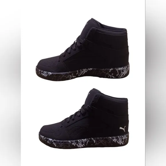 PUMA Rebound Layup NBK, Black color, size 4.5 US kids
