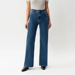 Relaxed ComfortDenim™ Jeans