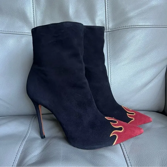 SCHUTZ Lauan Black Red Flames Suede Heeled Bootie Sz 9 B Stiletto Heel