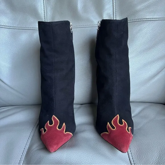 SCHUTZ Lauan Black Red Flames Suede Heeled Bootie Sz 9 B Stiletto Heel