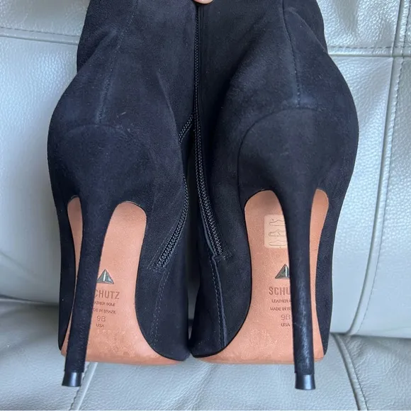 SCHUTZ Lauan Black Red Flames Suede Heeled Bootie Sz 9 B Stiletto Heel
