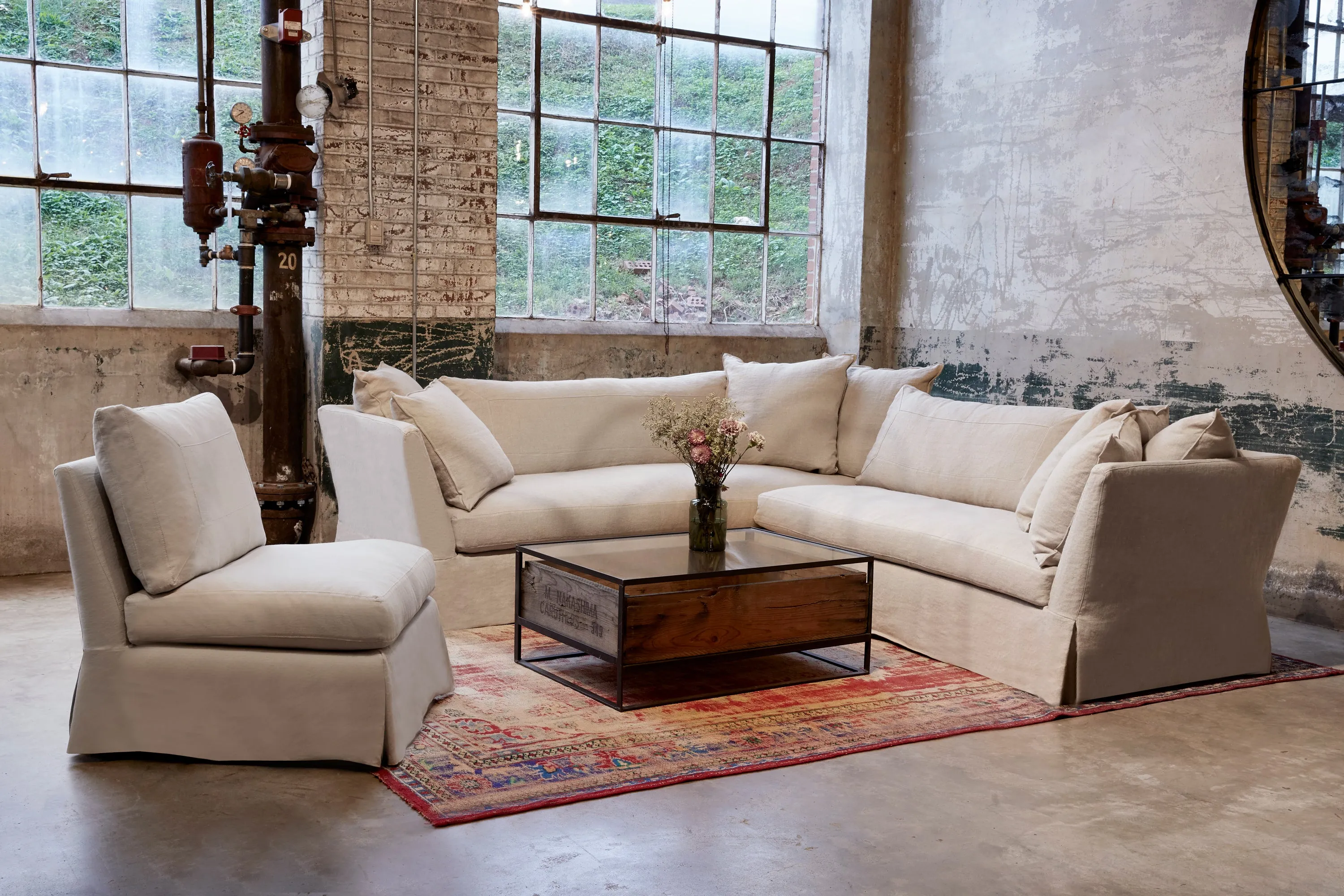Seda Sectional
