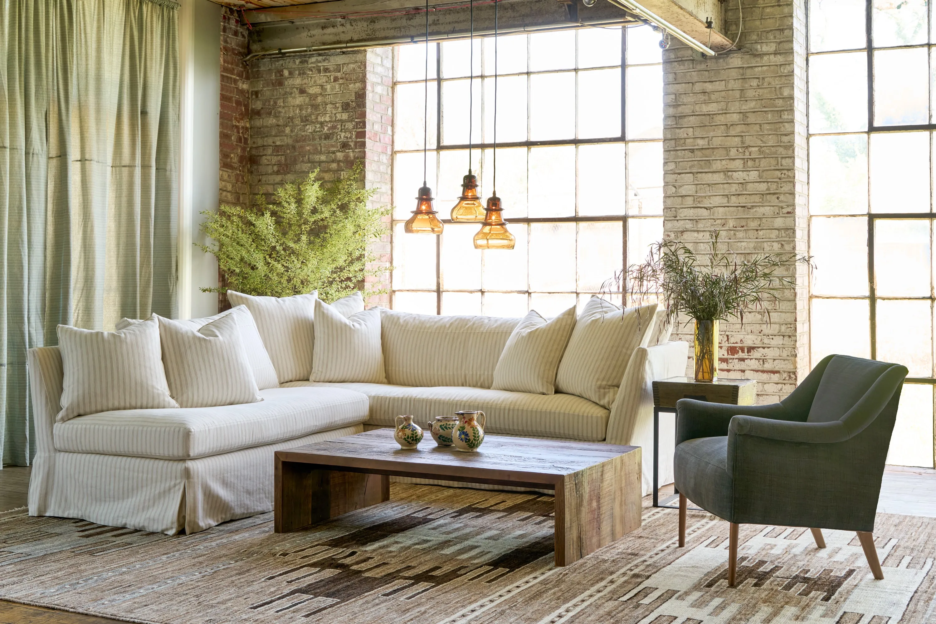 Seda Sectional