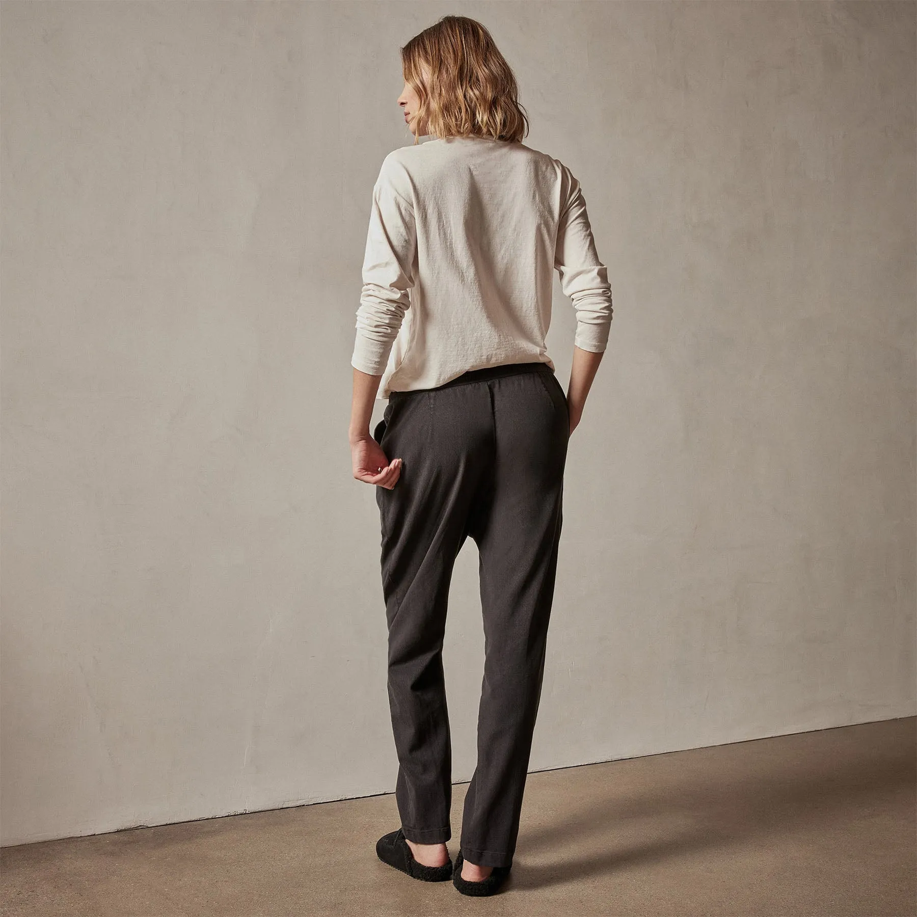 Single Pleat Relaxed Pant - Black