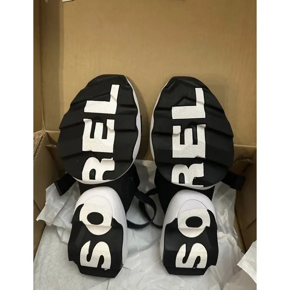 SOREL Kinetic Impact Sling sandals Size 9.5