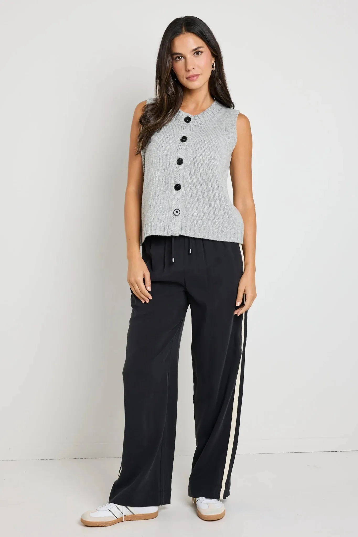 Stamp Crewneck Knit Vest