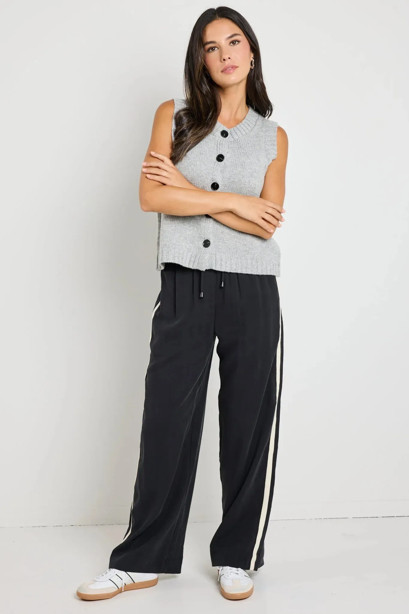 Stamp Crewneck Knit Vest