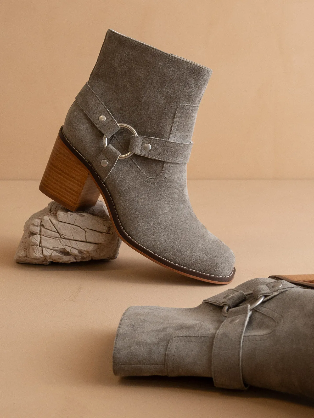 The Cameron | Grey Heeled Moto Chelsea Boot