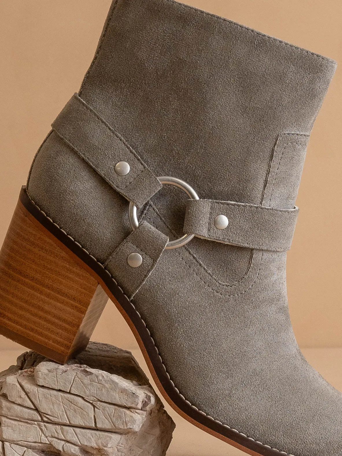 The Cameron | Grey Heeled Moto Chelsea Boot